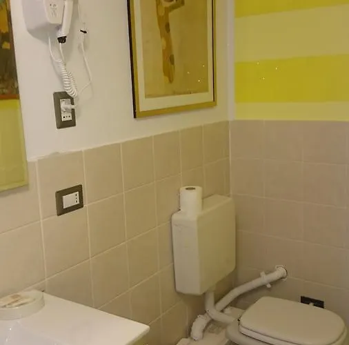 Πανσιόν Giulia