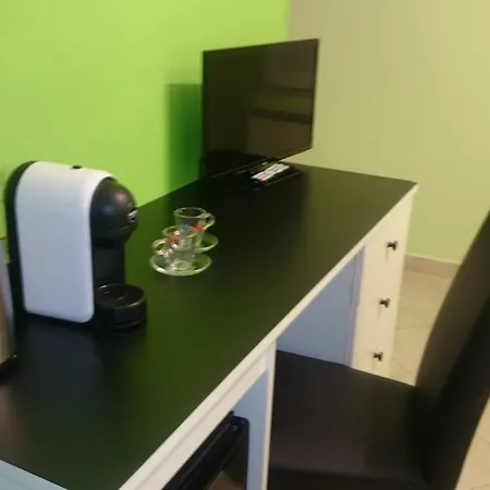 Giulia Монелья