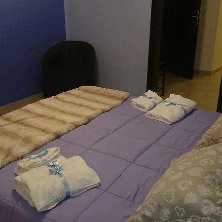 Giulia Гостевой дом Монелья